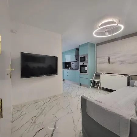 아파트 Canteras New 2 Bedrooms Flat At The Parking Optional