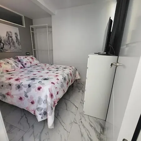 Canteras New 2 Bedrooms Flat At The Parking Optional 아파트 *